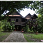 เที่ยวเมืองน่าน : โฮงเจ้าฟองคำ