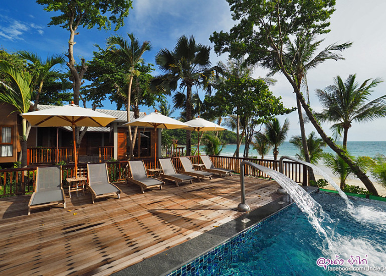 อ่าวพร้าว รีสอร์ท เกาะเสม็ด ทะเลสวย น้ำใส