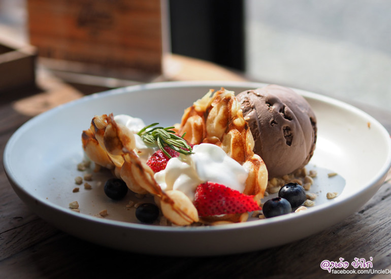 Timber Café : คาเฟ่ของเหล่าฮิปเตอร์ ย่านลาดกระบัง