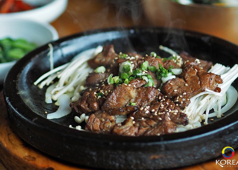 Gyodong Seok galbi เนื้อวัวกระทะร้อน แห่งจอนจู