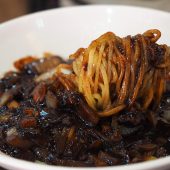 Lucky China จาจังมย็อน