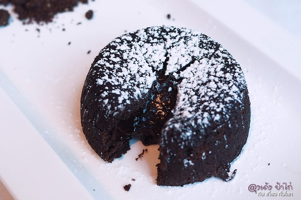 ห้องอาหารอิตาเลียน ลา ทาโวลา